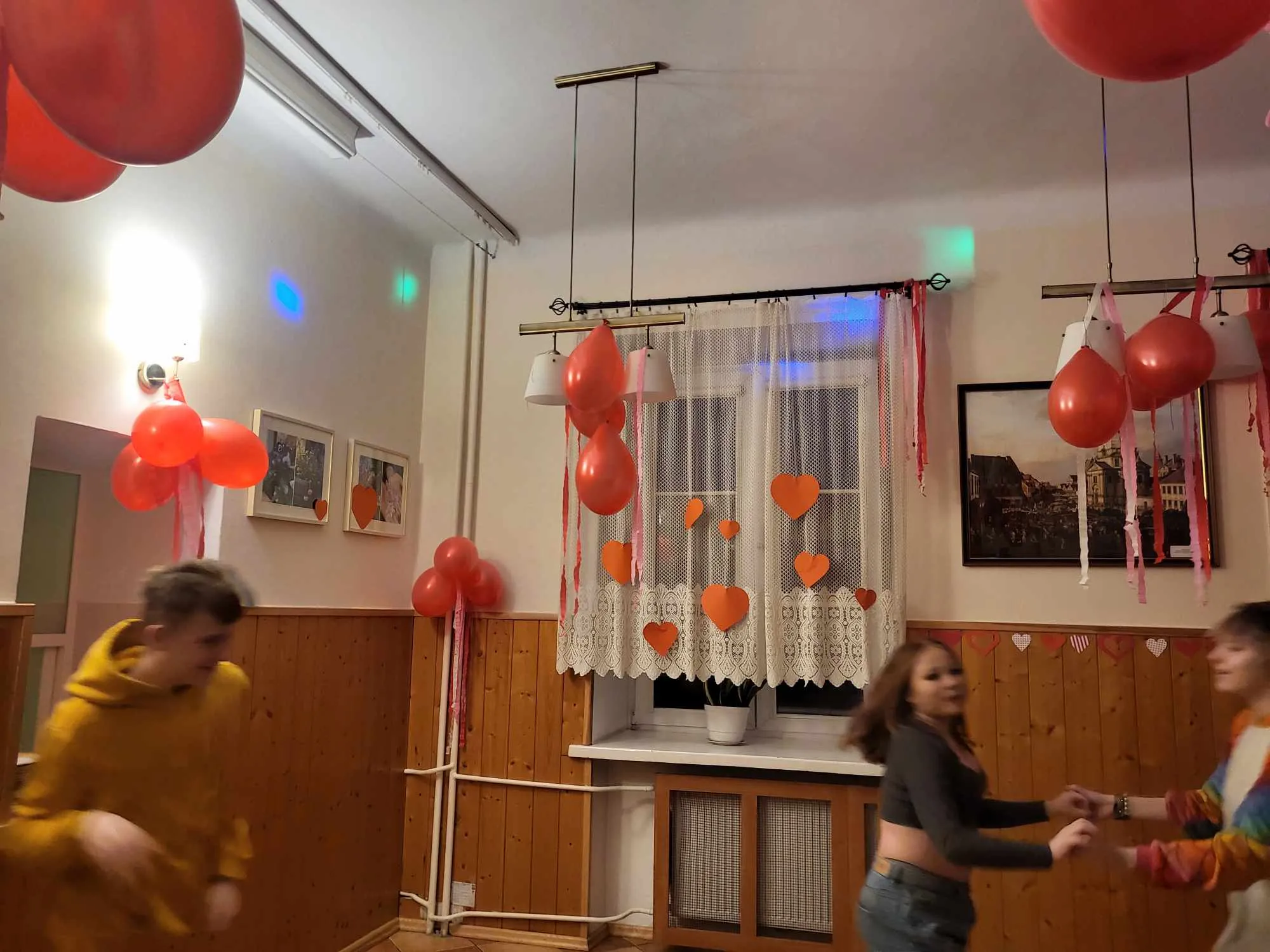 Bal karnawałowo – walentynkowy