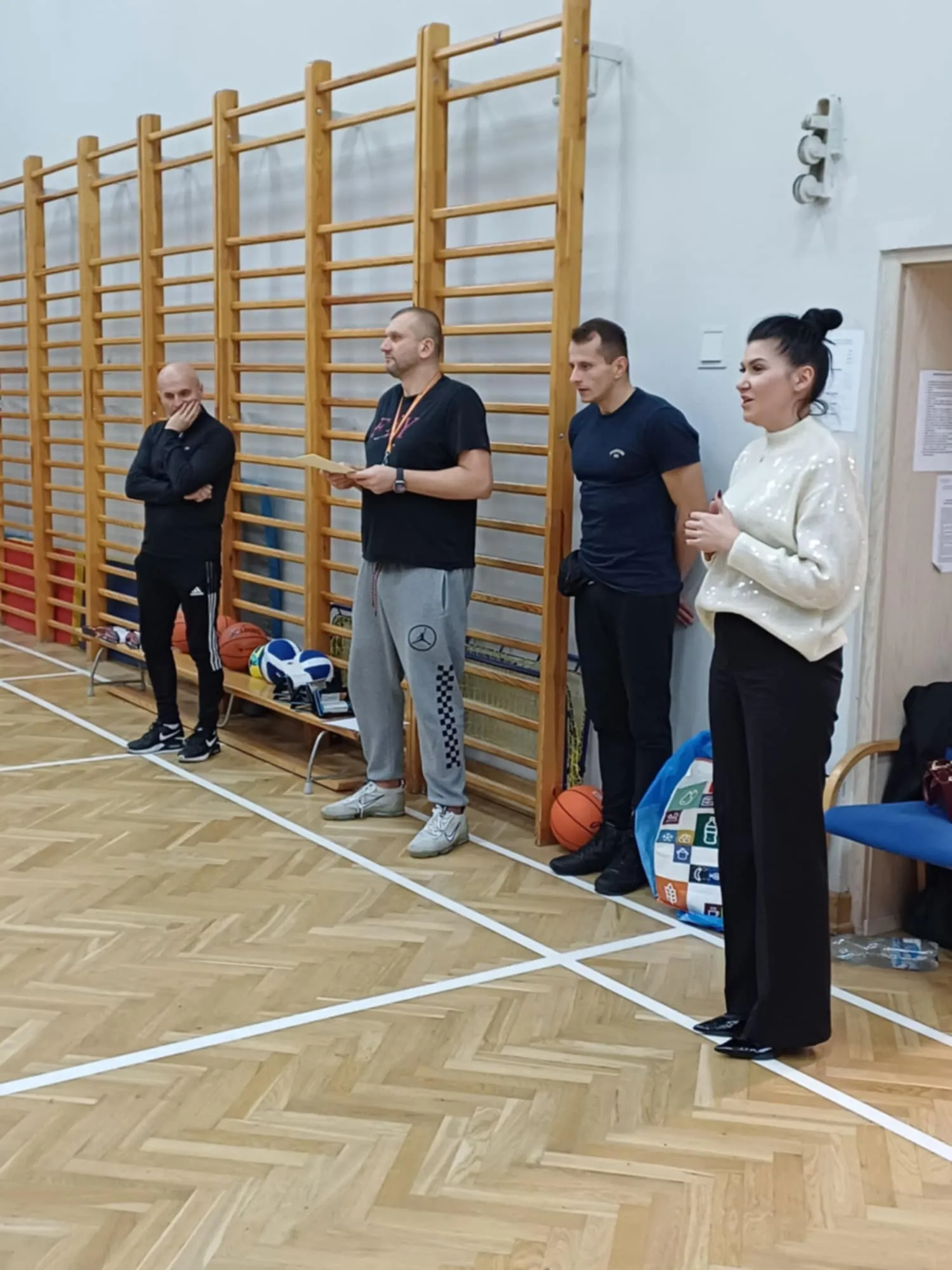 Mikołajkowy Turniej Dwójek Koszykarskich