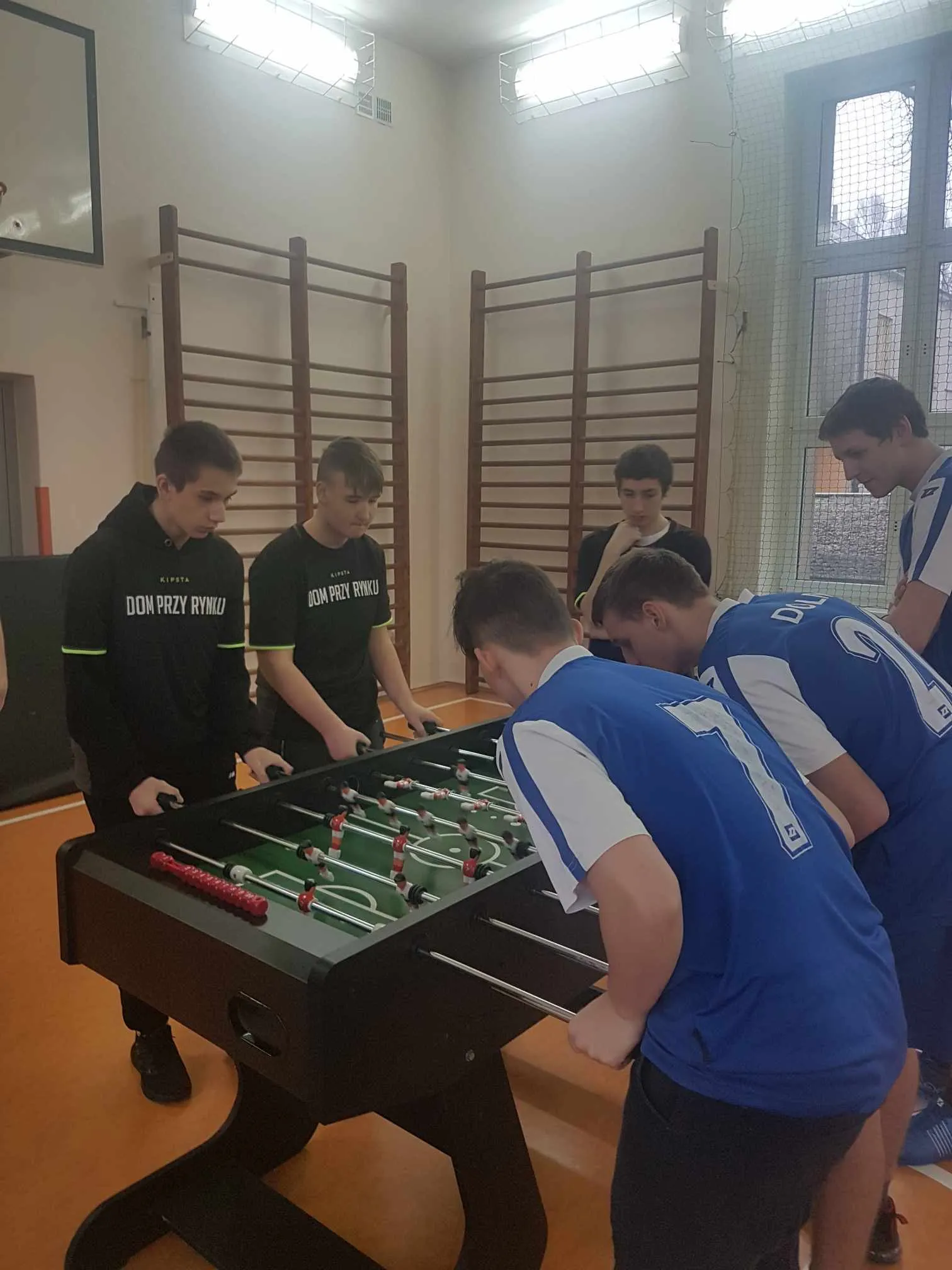 Turniej tenisa stołowego