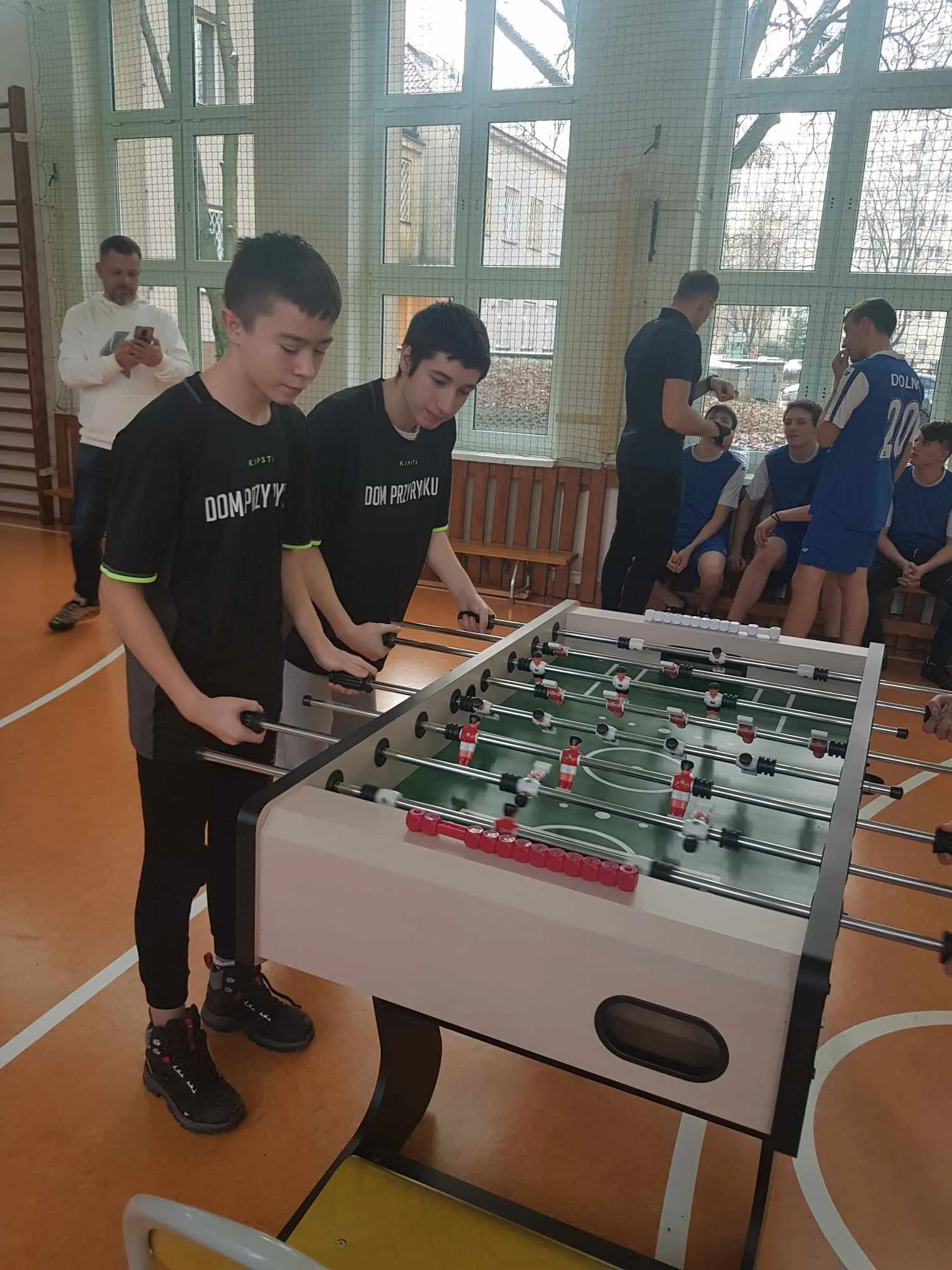 Turniej tenisa stołowego